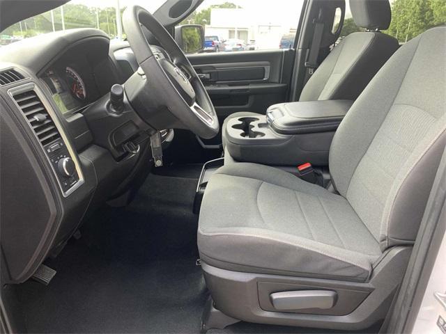 used 2022 Ram 1500 Classic car, priced at $32,000