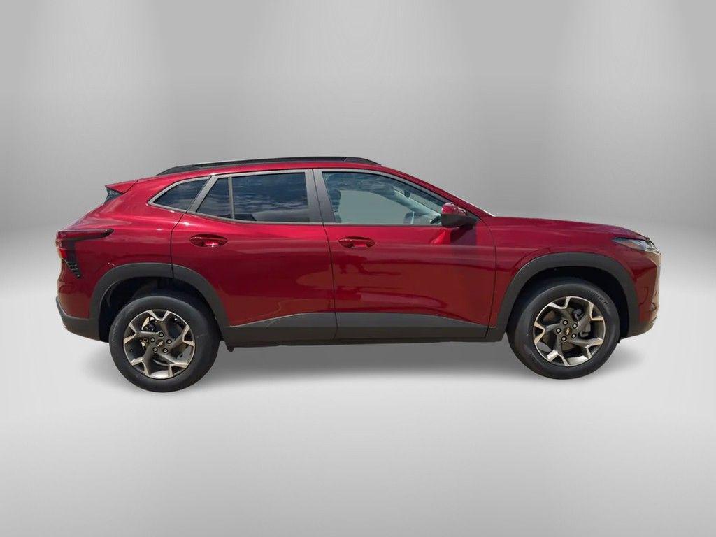 new 2025 Chevrolet Trax car, priced at $25,230
