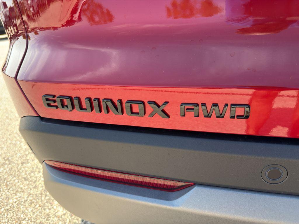 new 2026 Chevrolet Equinox car, priced at $32,530