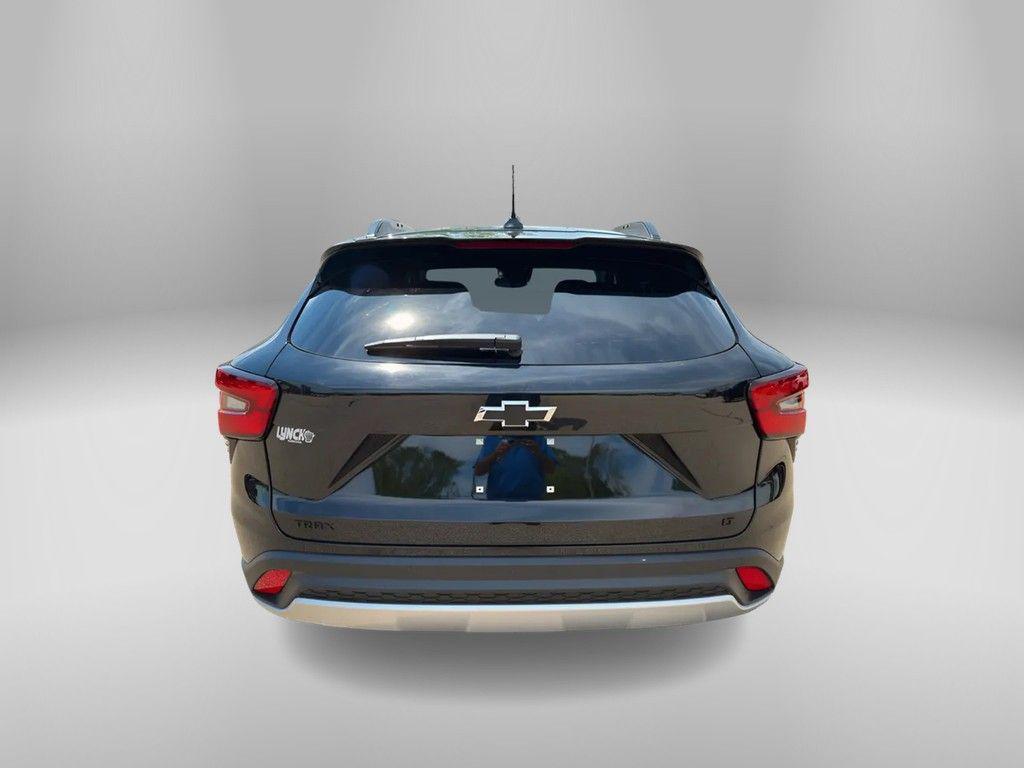 new 2025 Chevrolet Trax car, priced at $24,988