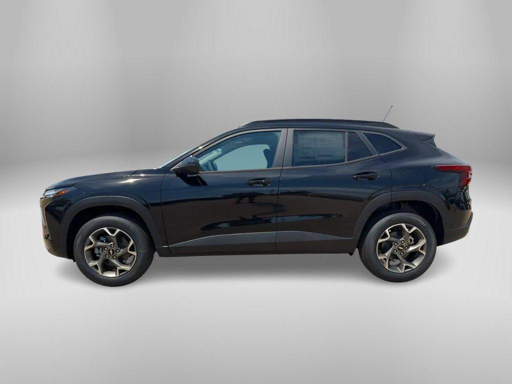 new 2025 Chevrolet Trax car, priced at $24,988