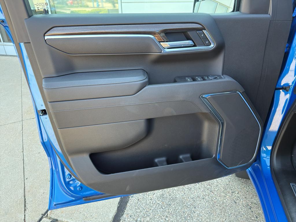 new 2025 Chevrolet Silverado 1500 car, priced at $48,886