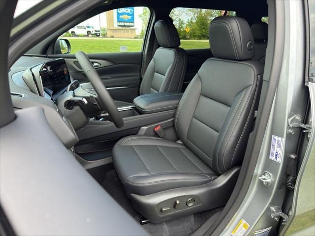 new 2025 Chevrolet Traverse car, priced at $41,037