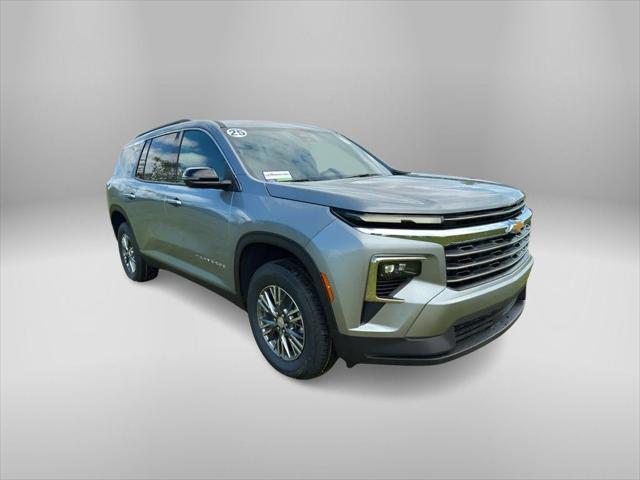 new 2025 Chevrolet Traverse car, priced at $41,037