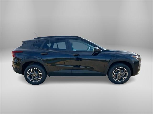 new 2025 Chevrolet Trax car, priced at $24,424