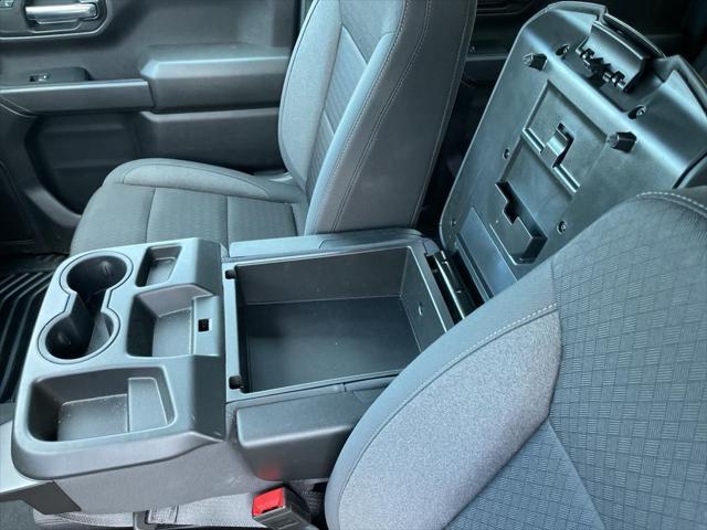 new 2024 Chevrolet Silverado 1500 car, priced at $43,208