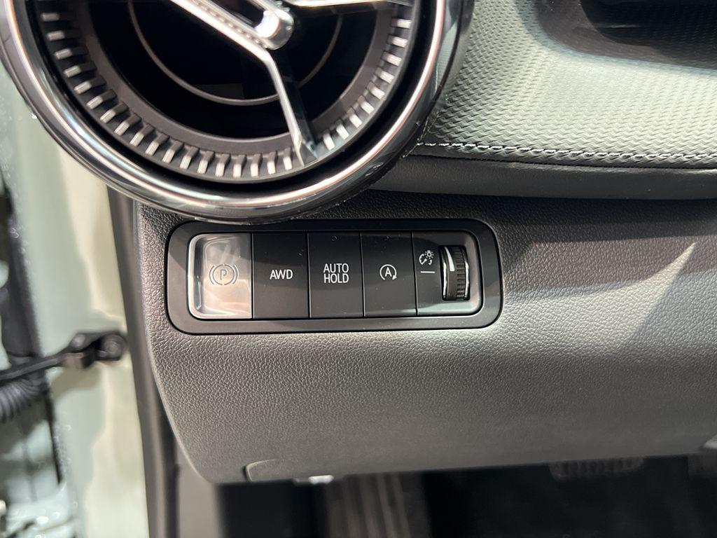 new 2026 Chevrolet Equinox car, priced at $35,318