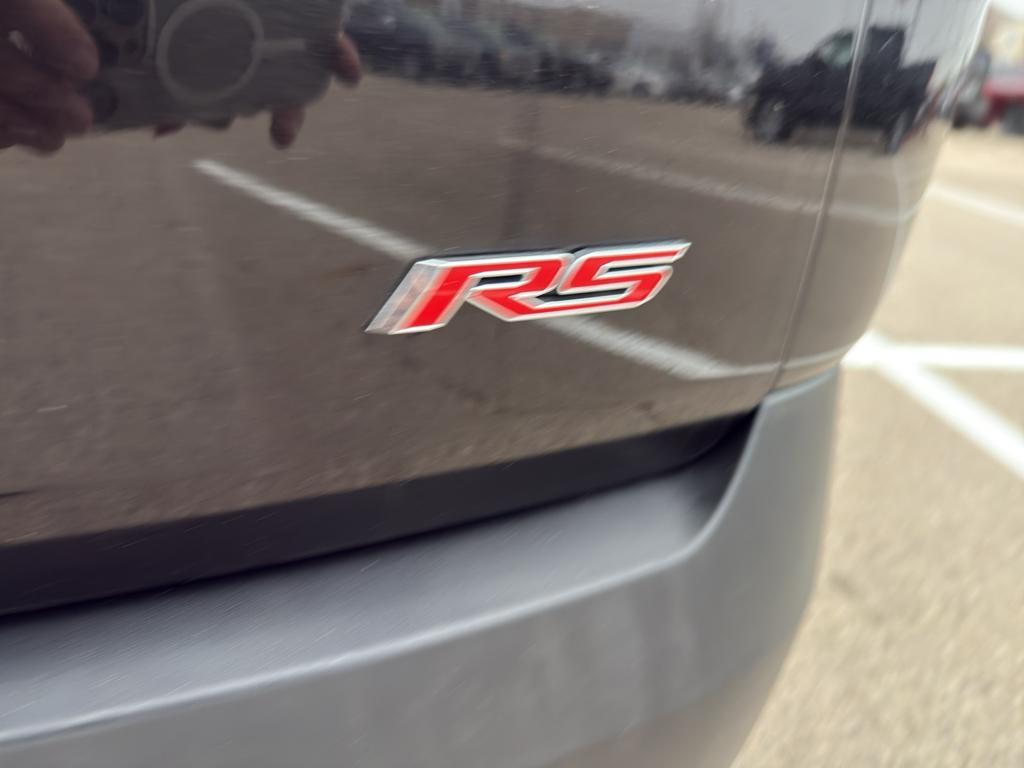 used 2018 Chevrolet Traverse car, priced at $12,957