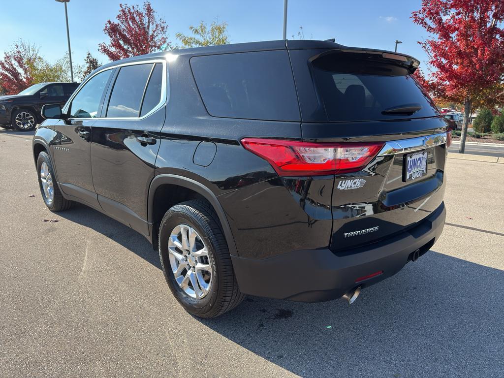 used 2019 Chevrolet Traverse car, priced at $16,257