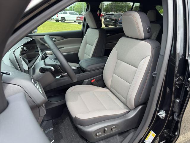new 2025 Chevrolet Traverse car, priced at $41,416