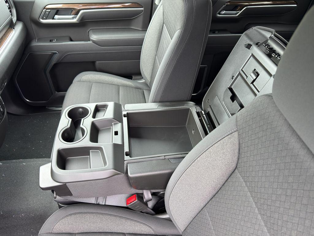new 2025 Chevrolet Silverado 1500 car, priced at $51,312
