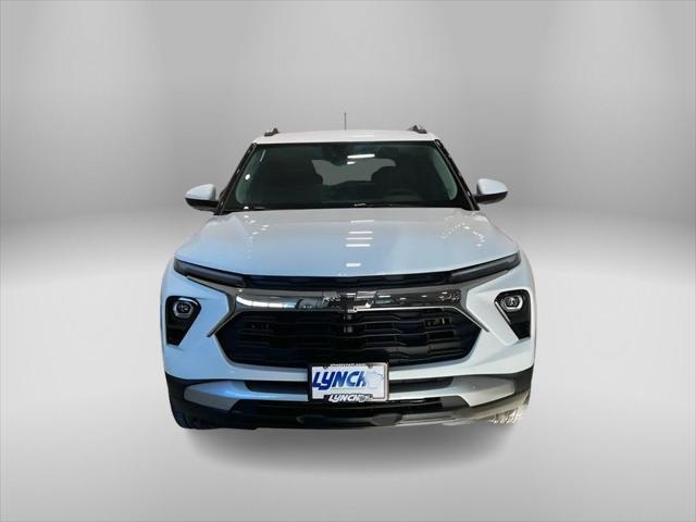 new 2025 Chevrolet TrailBlazer car, priced at $31,155