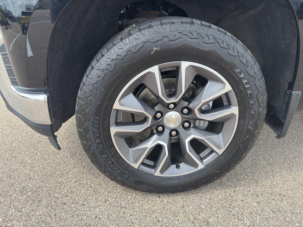 used 2022 Chevrolet Silverado 1500 car, priced at $32,900