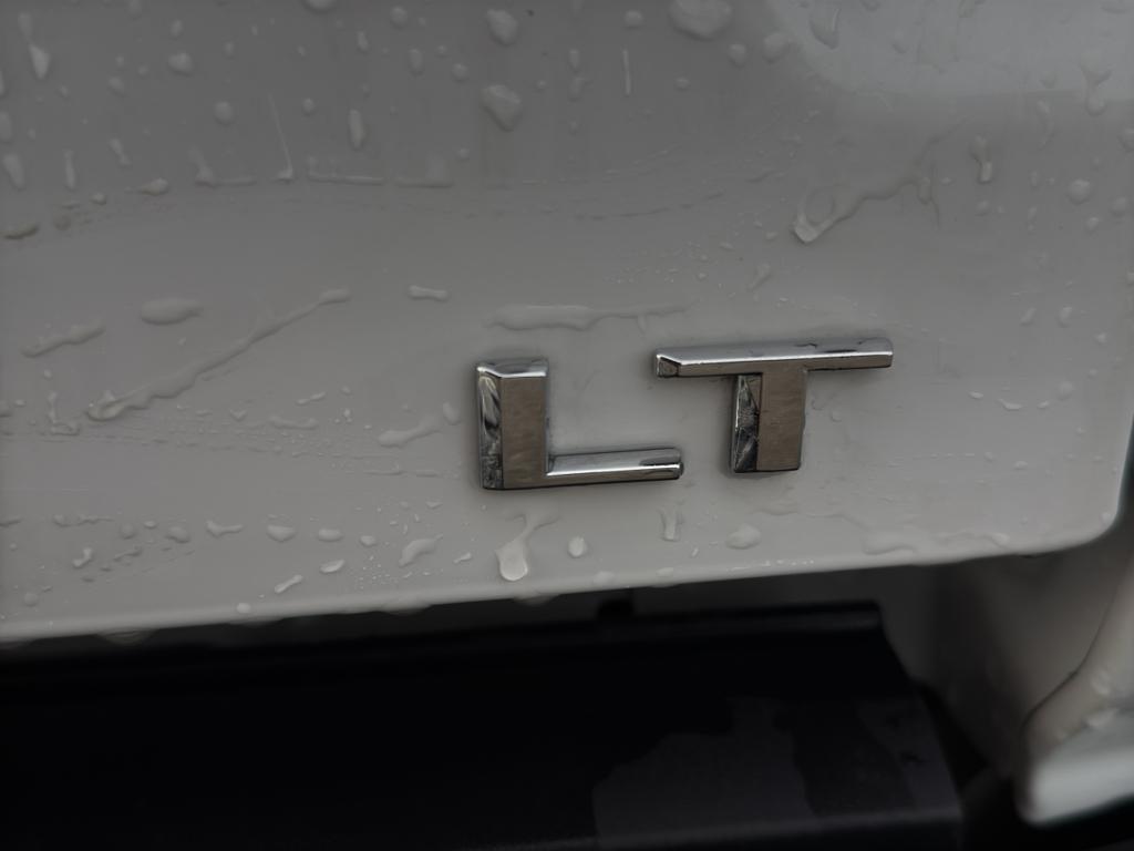 new 2024 Chevrolet Colorado car, priced at $39,996