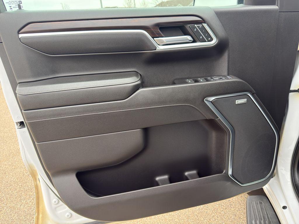used 2024 GMC Sierra 1500 car, priced at $50,601