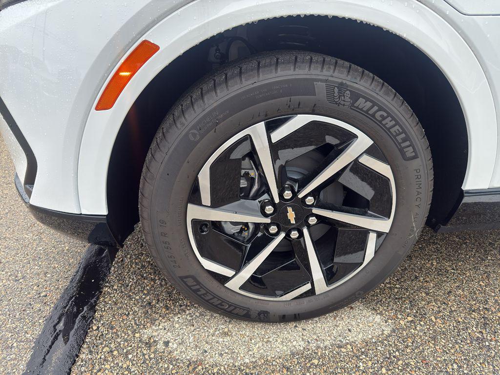 used 2025 Chevrolet Equinox EV car, priced at $32,572