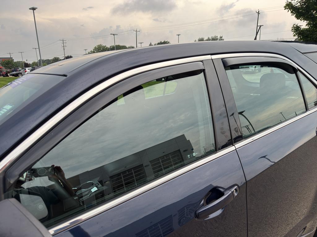 used 2017 Chevrolet Equinox car, priced at $11,574