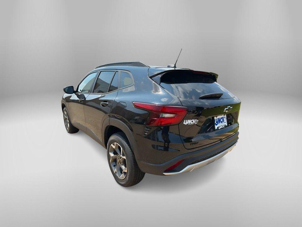 new 2025 Chevrolet Trax car, priced at $25,503