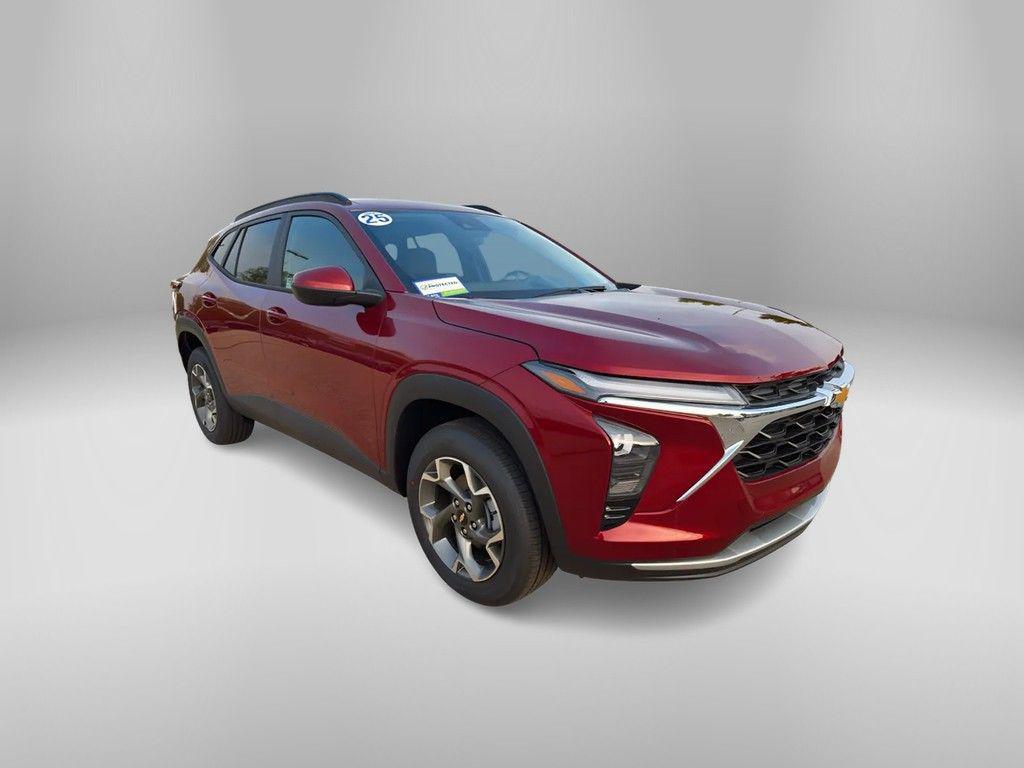 new 2025 Chevrolet Trax car, priced at $24,473