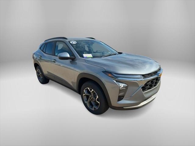 new 2025 Chevrolet Trax car, priced at $25,230