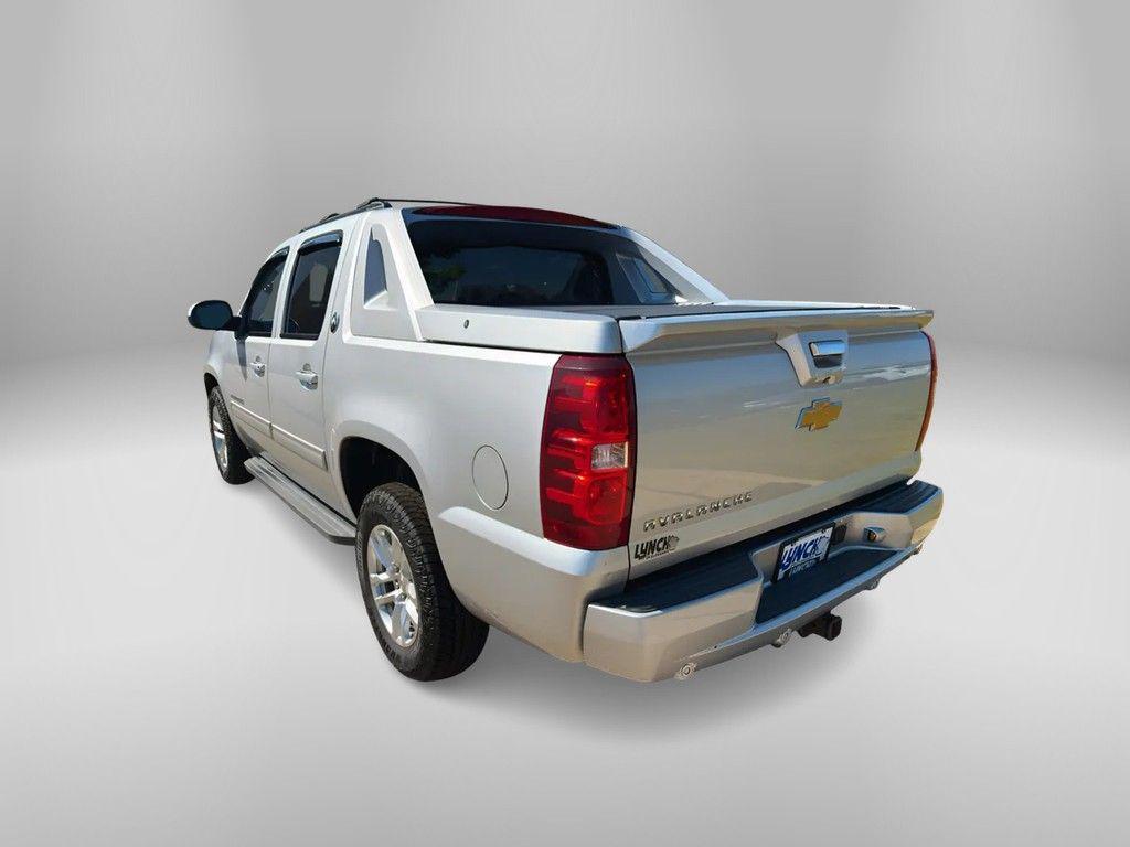 used 2013 Chevrolet Avalanche car, priced at $14,691