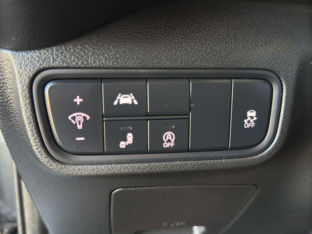 used 2022 Kia Soul car, priced at $15,498
