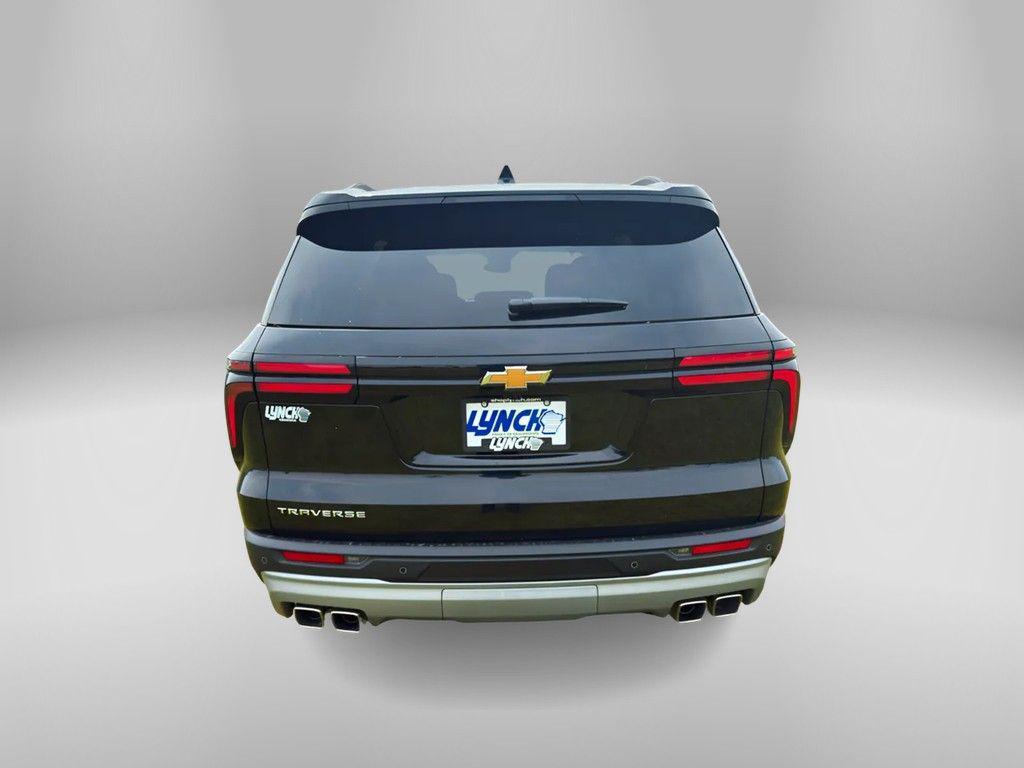 new 2025 Chevrolet Traverse car, priced at $41,037