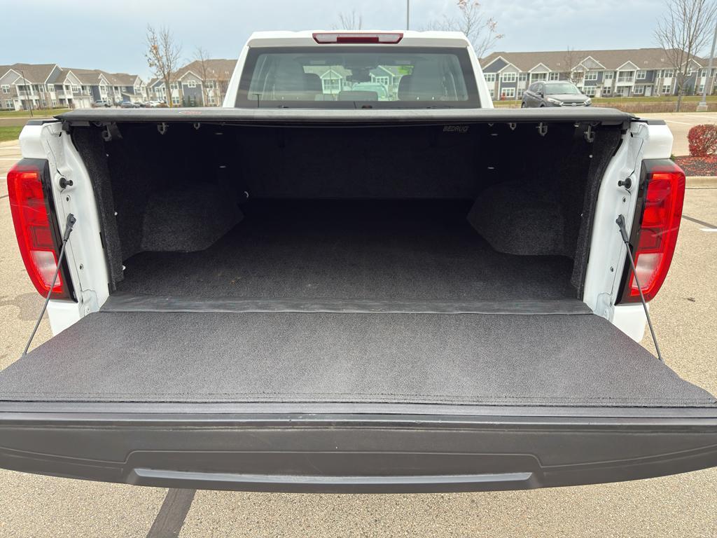 used 2023 GMC Sierra 1500 car, priced at $37,099