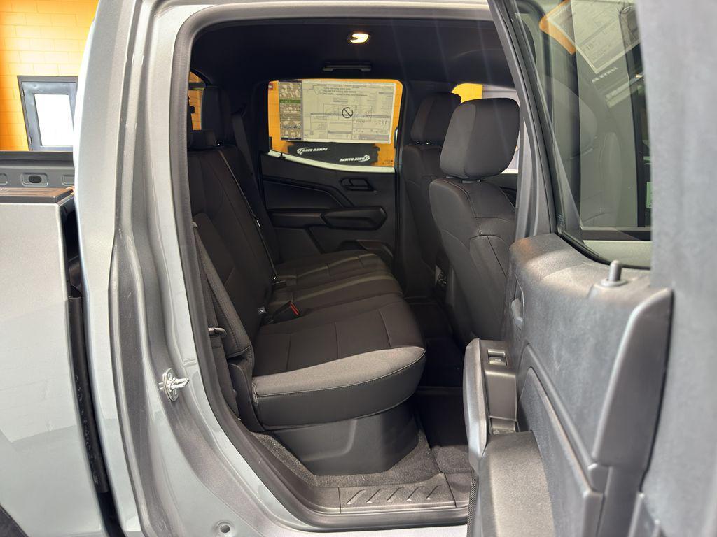 new 2025 Chevrolet Colorado car, priced at $41,390