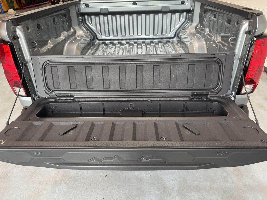 new 2025 Chevrolet Colorado car, priced at $41,390