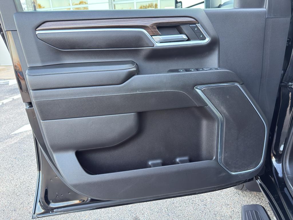 used 2024 Chevrolet Silverado 3500 car, priced at $60,568