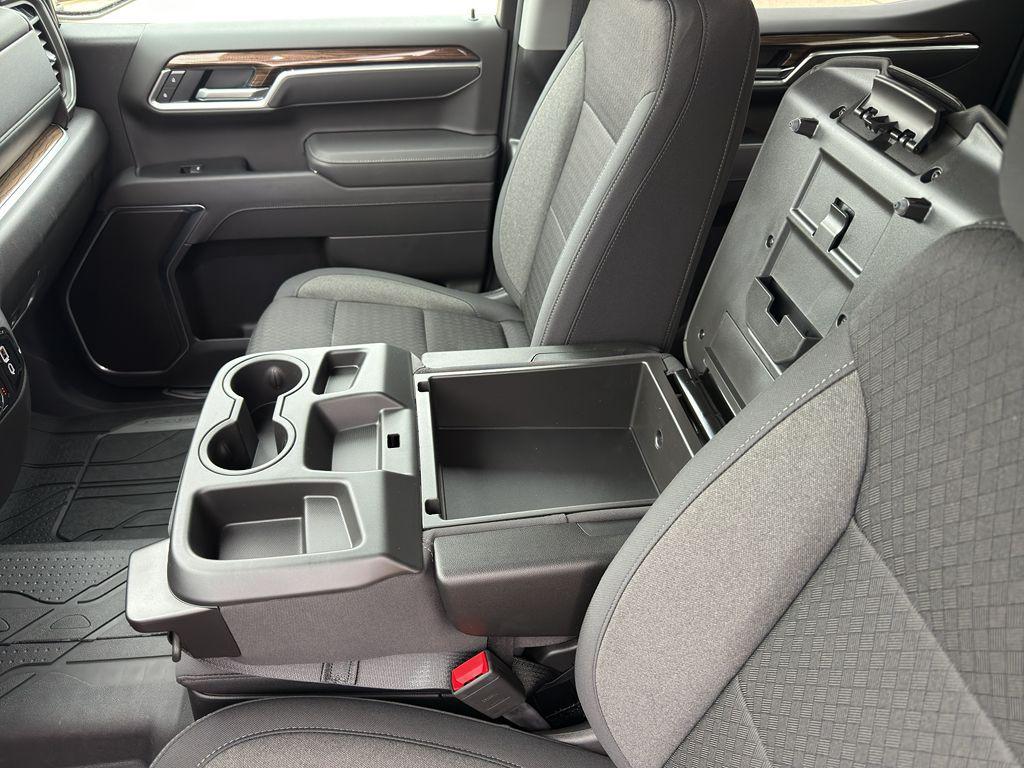 new 2025 Chevrolet Silverado 1500 car, priced at $53,712