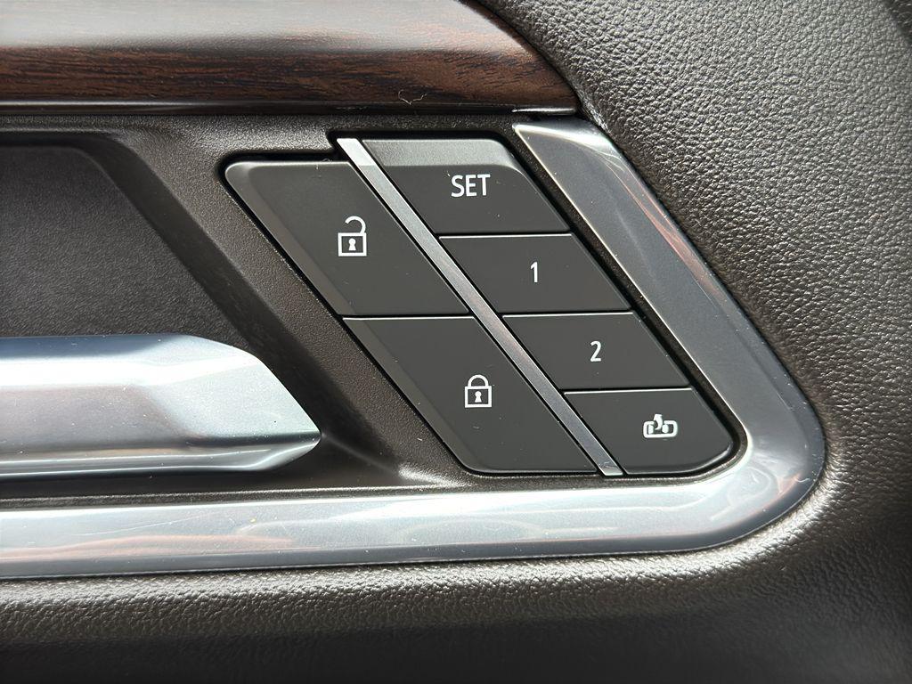 used 2024 GMC Sierra 1500 car, priced at $53,237