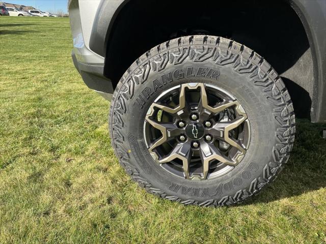 new 2024 Chevrolet Colorado car, priced at $48,964