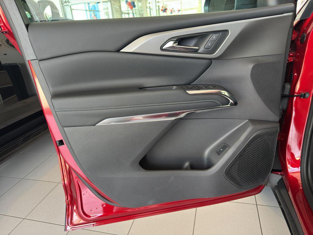 new 2025 Chevrolet Traverse car, priced at $45,088