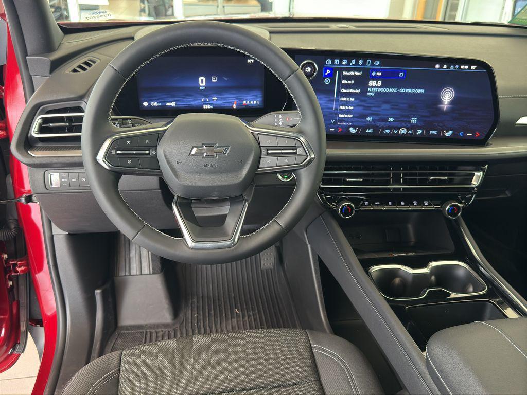 new 2025 Chevrolet Traverse car, priced at $45,088