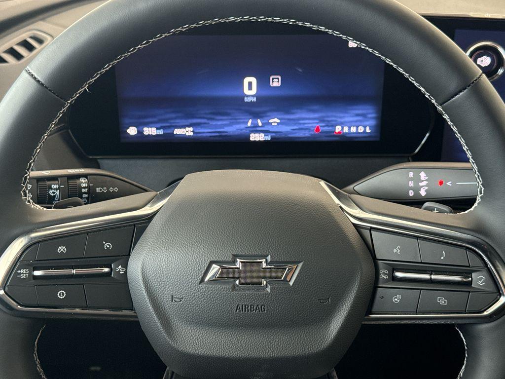 new 2025 Chevrolet Traverse car, priced at $45,088