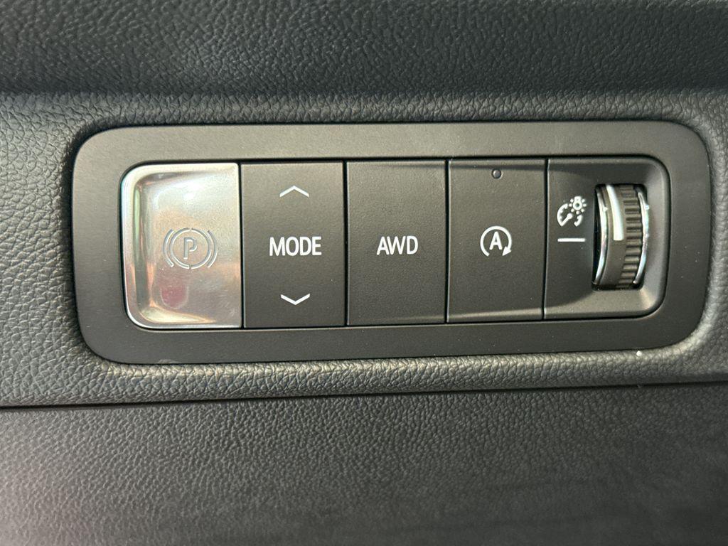 new 2025 Chevrolet Traverse car, priced at $45,088