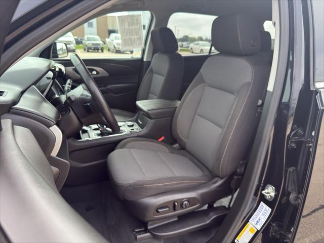 used 2020 Chevrolet Traverse car, priced at $24,989