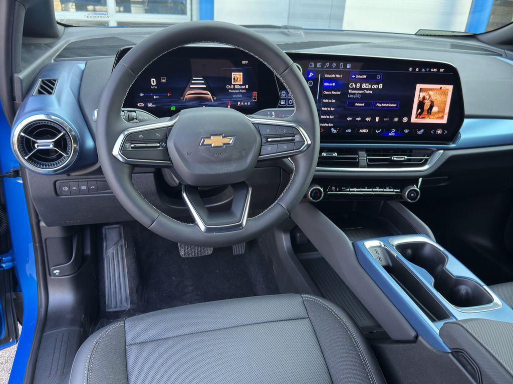 new 2025 Chevrolet Equinox EV car, priced at $40,090