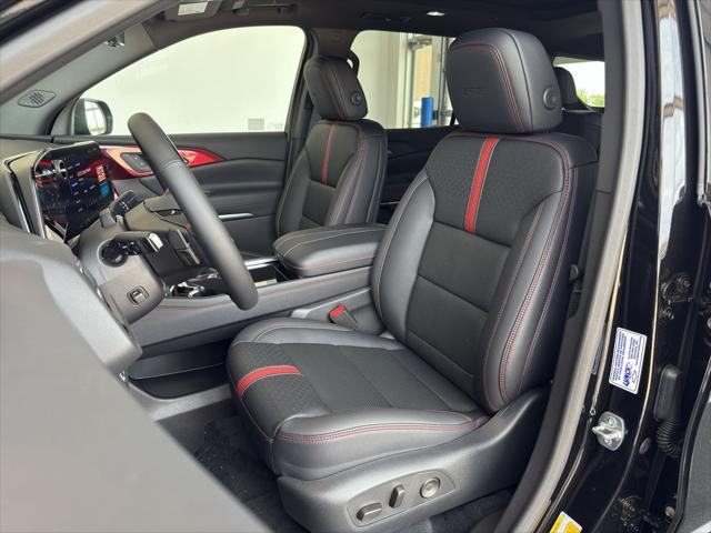 new 2025 Chevrolet Traverse car, priced at $58,504