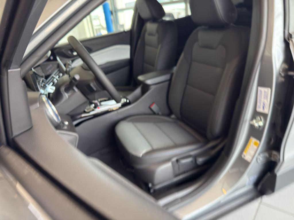 new 2025 Chevrolet Trax car, priced at $24,988