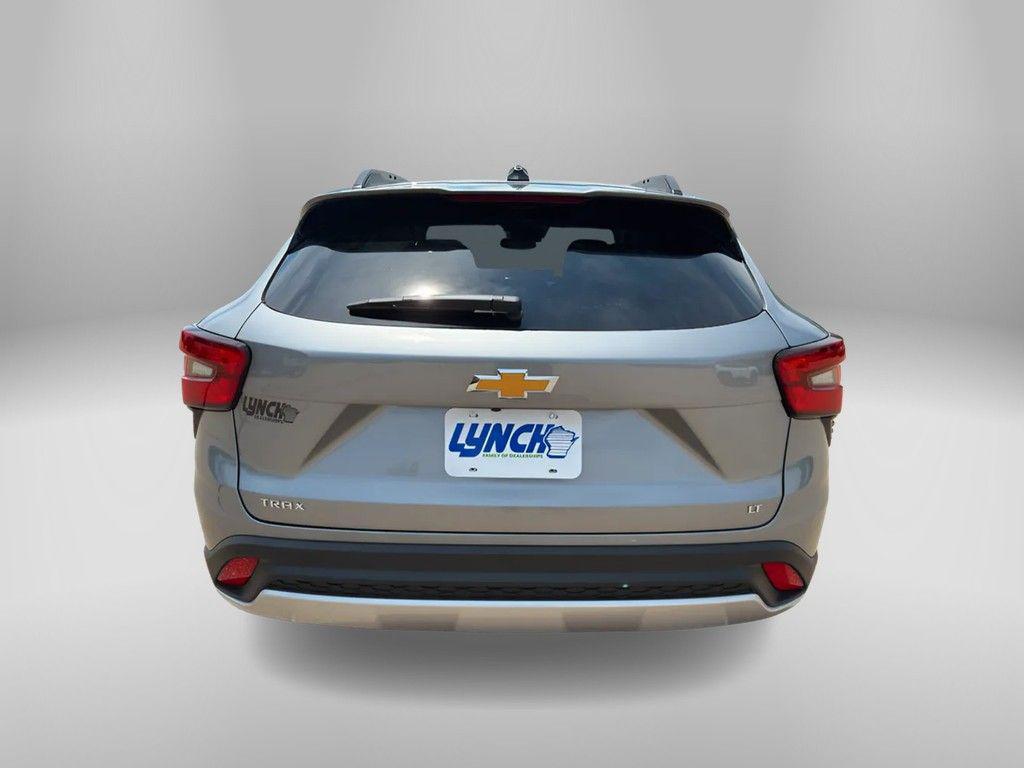 new 2025 Chevrolet Trax car, priced at $24,988