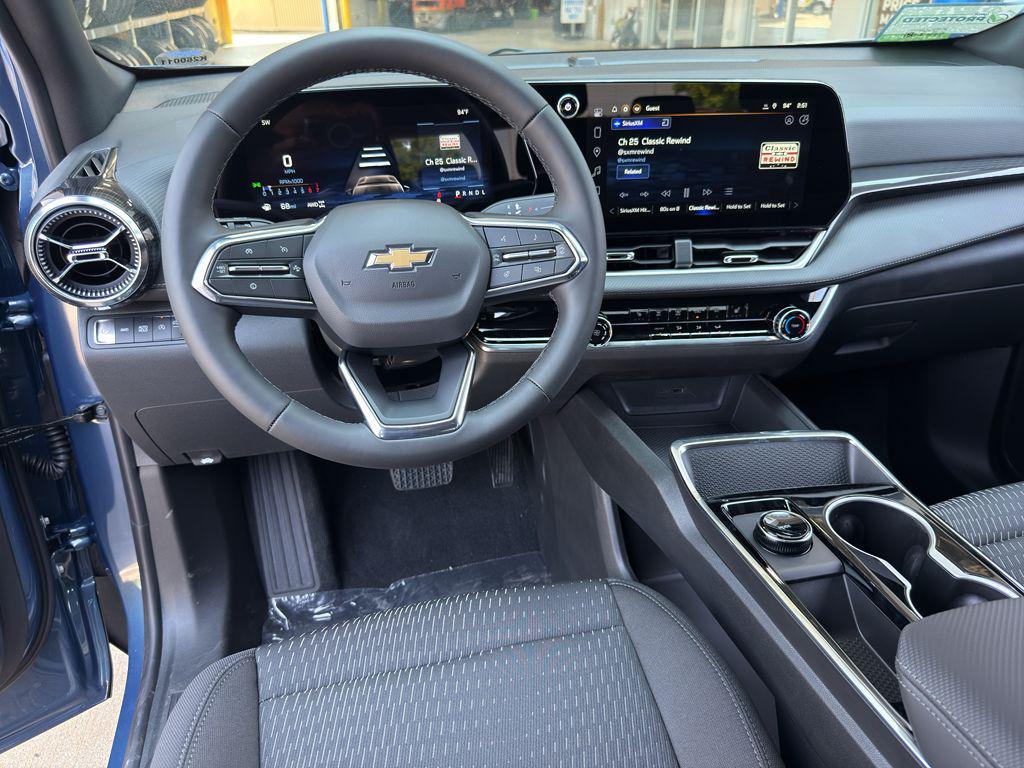 new 2026 Chevrolet Equinox car, priced at $30,867