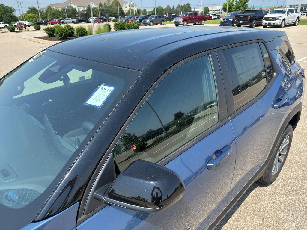 new 2026 Chevrolet Equinox car, priced at $30,867