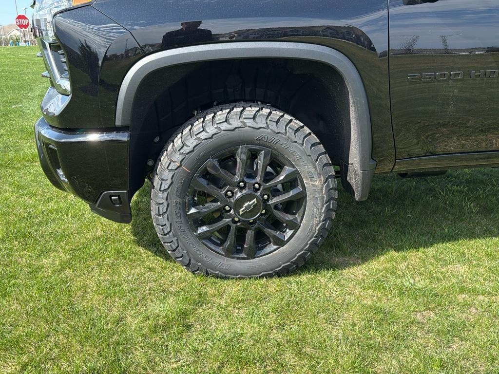 new 2025 Chevrolet Silverado 2500 car, priced at $72,935