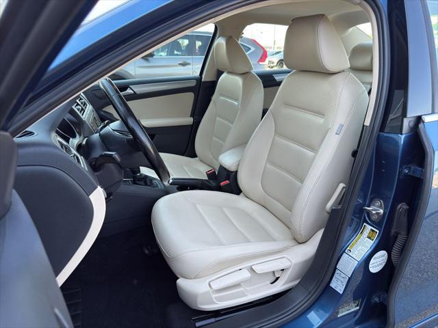 used 2017 Volkswagen Jetta car, priced at $7,994