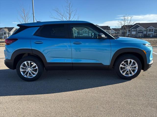 new 2025 Chevrolet TrailBlazer car, priced at $25,424