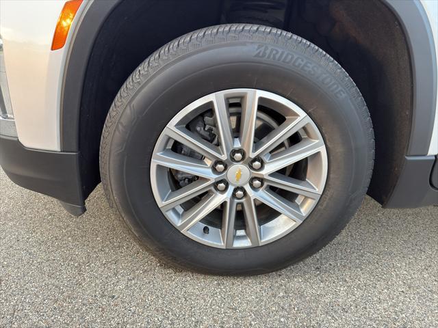 used 2022 Chevrolet Traverse car, priced at $30,674
