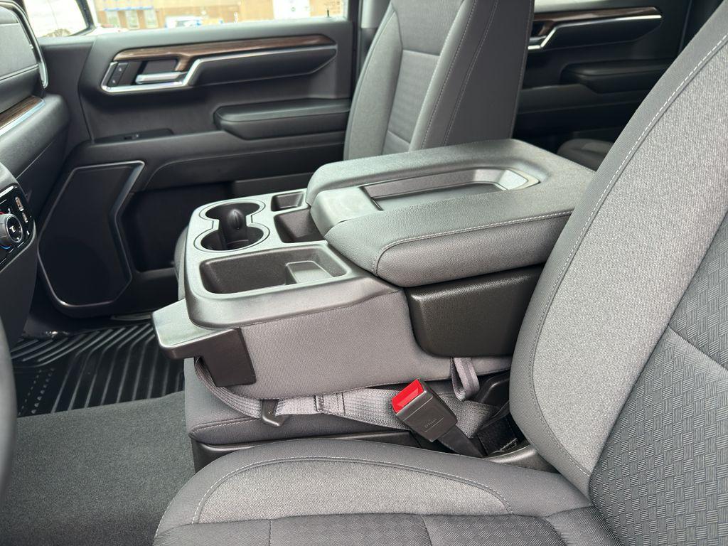 used 2022 Chevrolet Silverado 1500 car, priced at $33,450